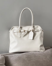 Cargar imagen en el visor de la galería, Kira Bag