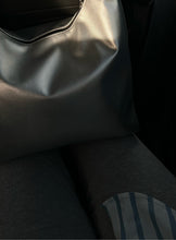 Cargar imagen en el visor de la galería, Hera Bag