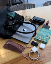 Cargar imagen en el visor de la galería, Kira Bag
