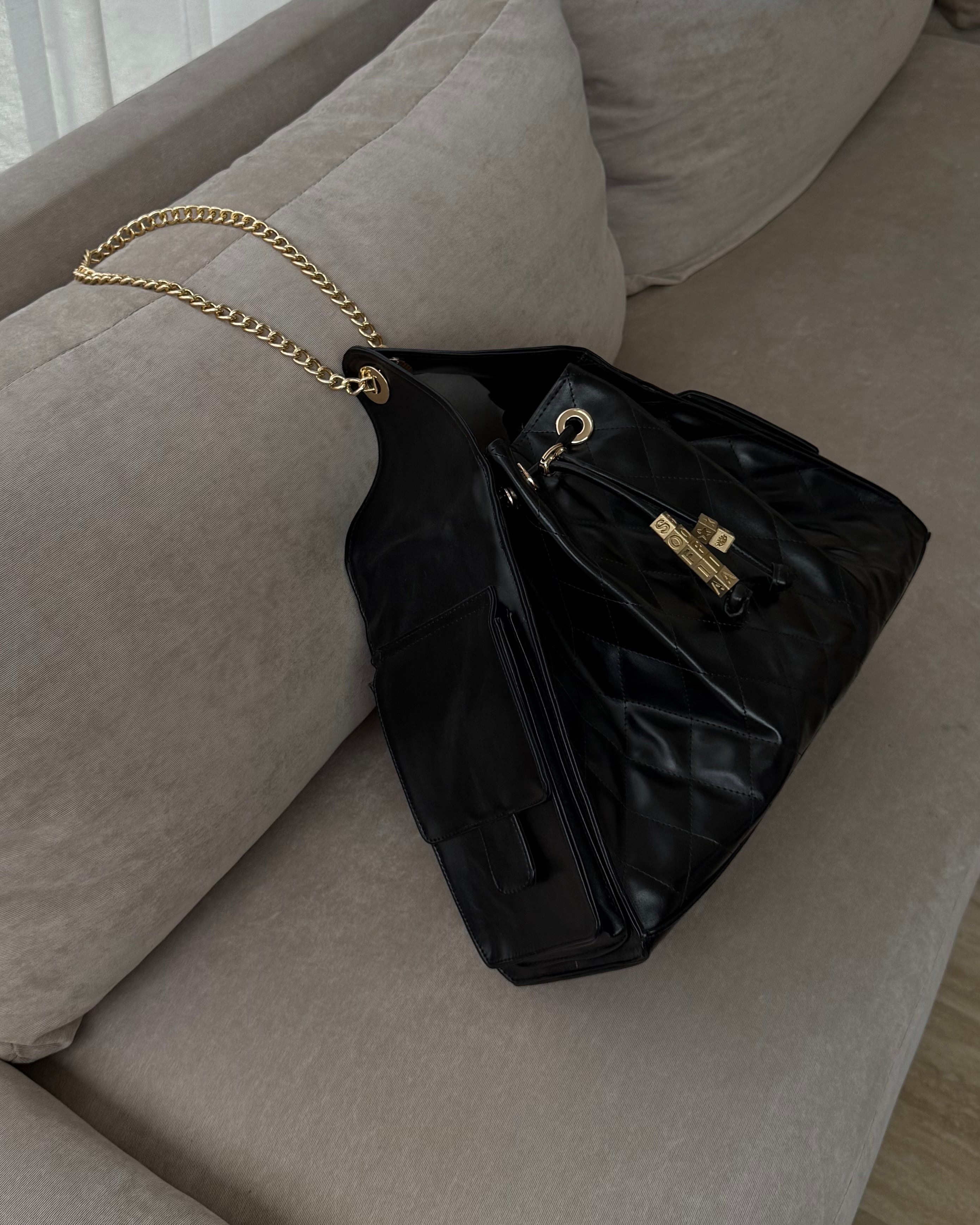 Ceres Bag LARGE- Deep Black
