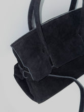 Cargar imagen en el visor de la galería, Nusa Bag Small
