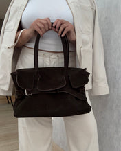 Cargar imagen en el visor de la galería, Nusa Bag - Dark Chocolate
