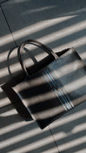 Cargar imagen en el visor de la galería, DAILY TOTE
