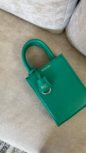 Cargar imagen en el visor de la galería, Petite Tote - Esmeralda

