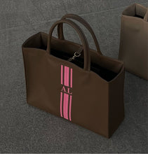 Cargar imagen en el visor de la galería, DAILY TOTE
